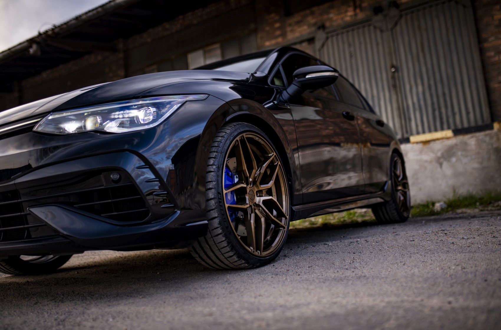 Volkswagen Golf / R / GTI