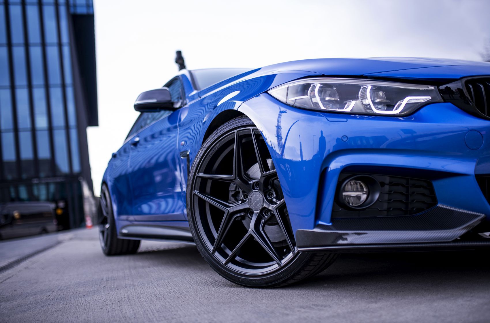 BMW 4 Series / M4