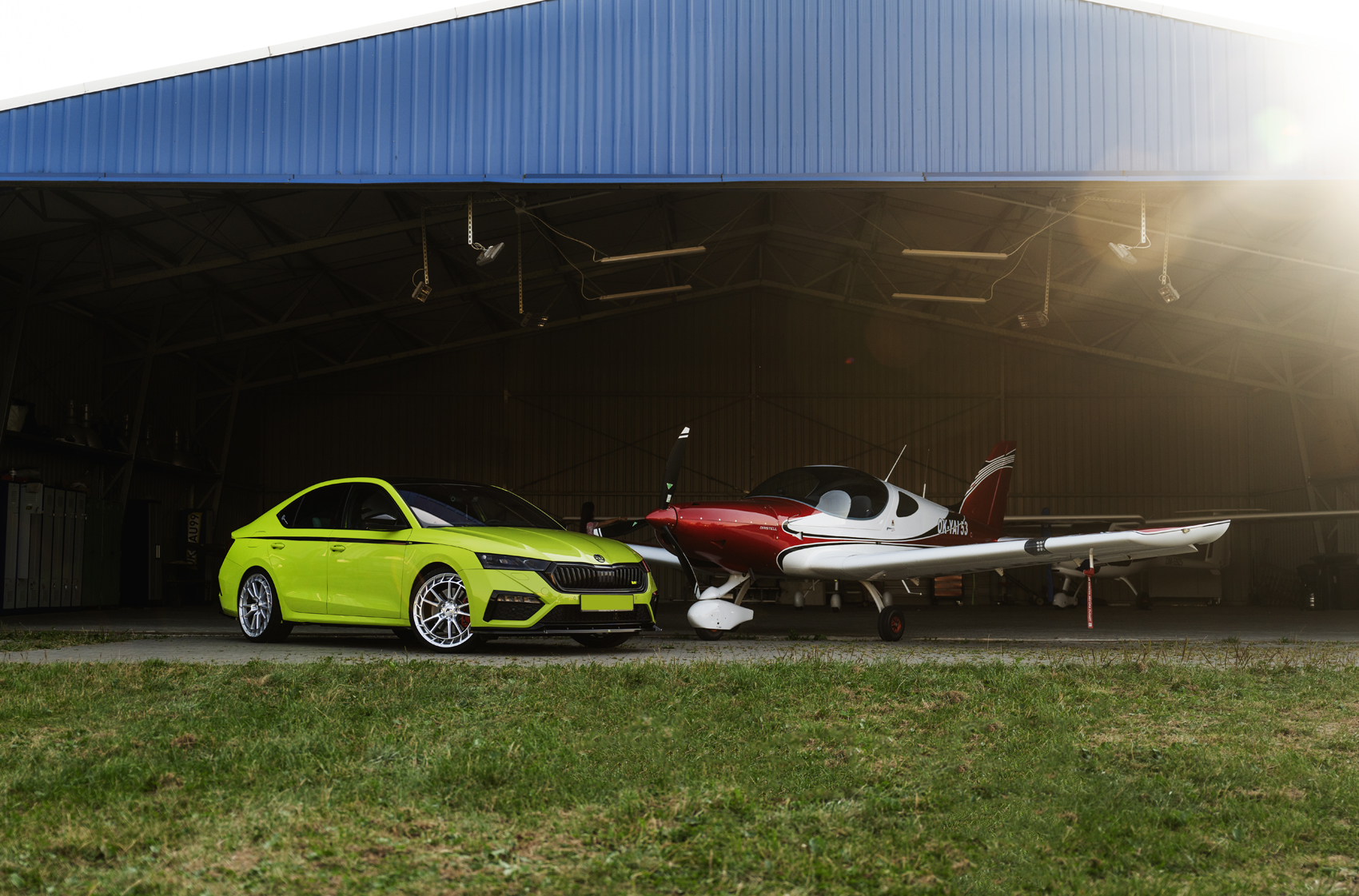 japan-racing-jr45-2105-01