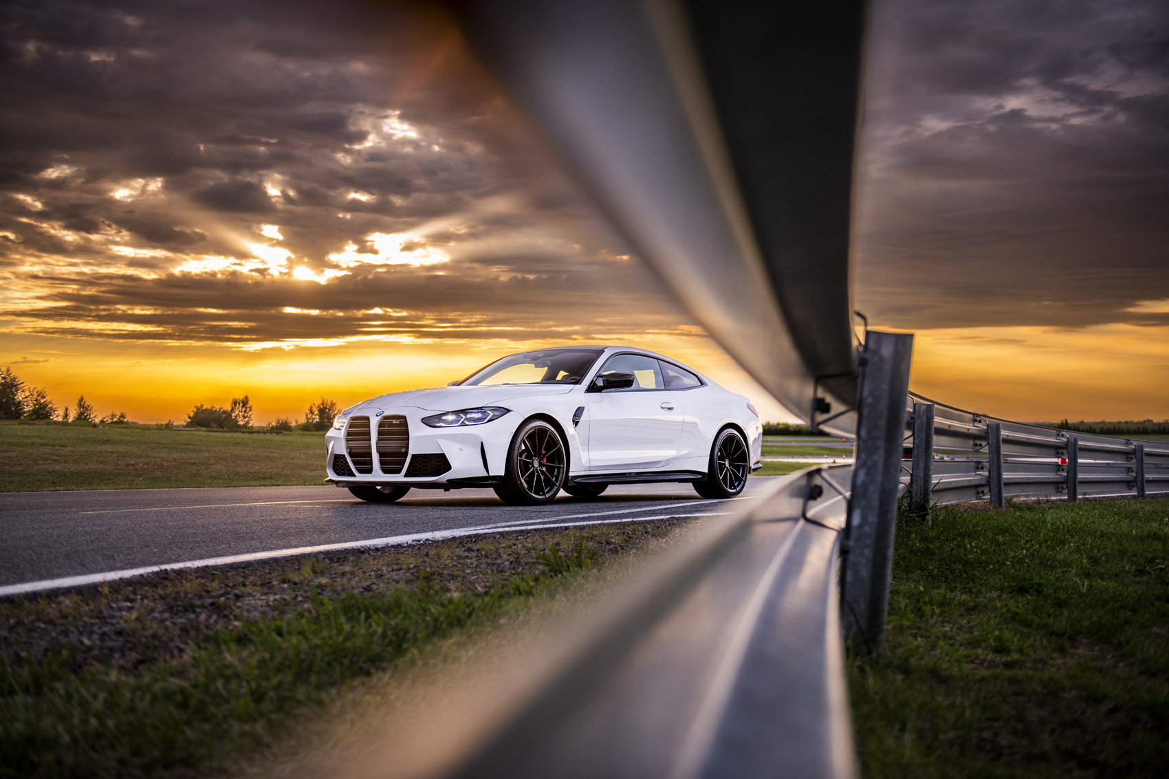 japan-racing-sl02-1424-01