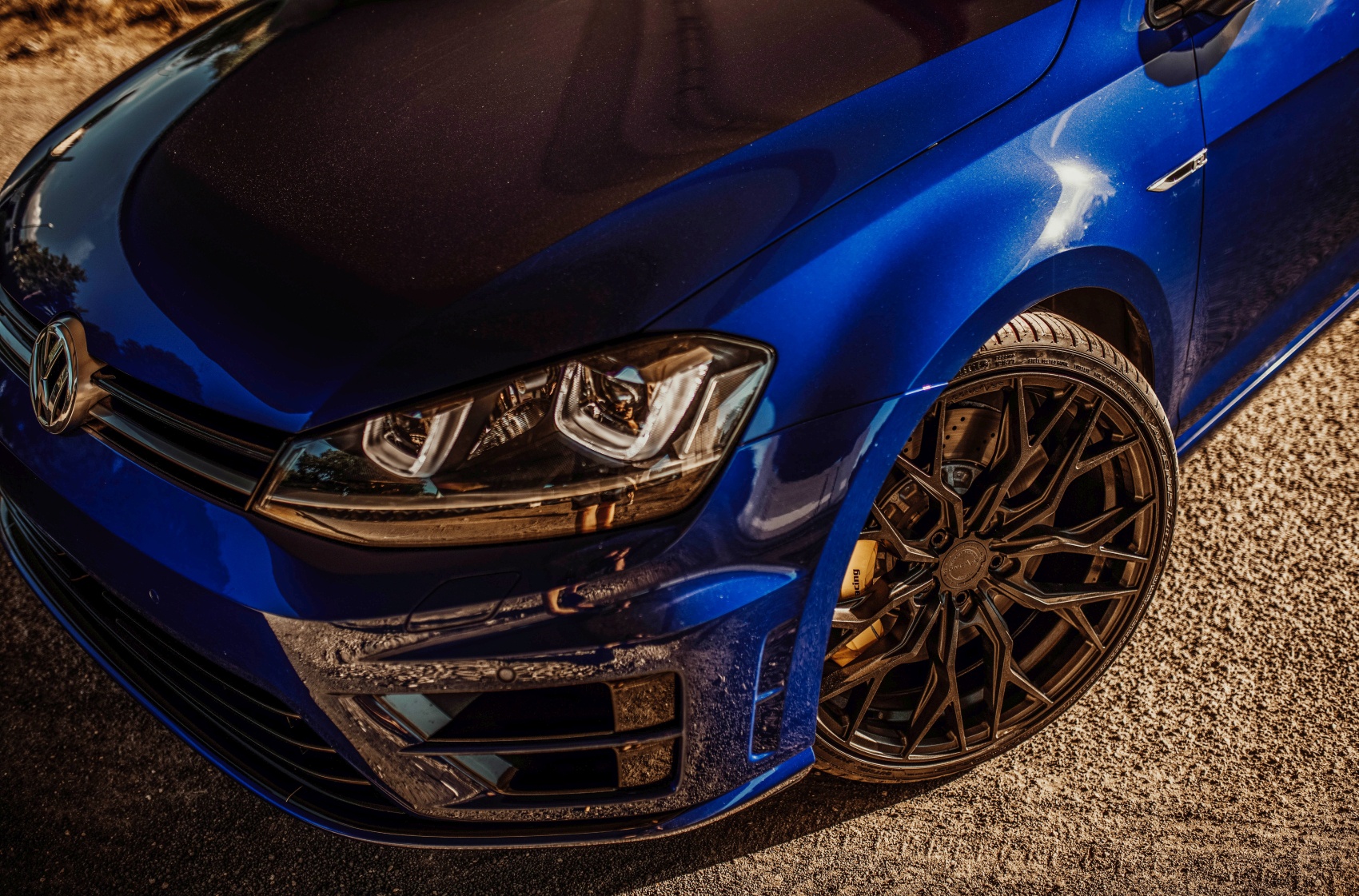 Volkswagen Golf / R / GTI