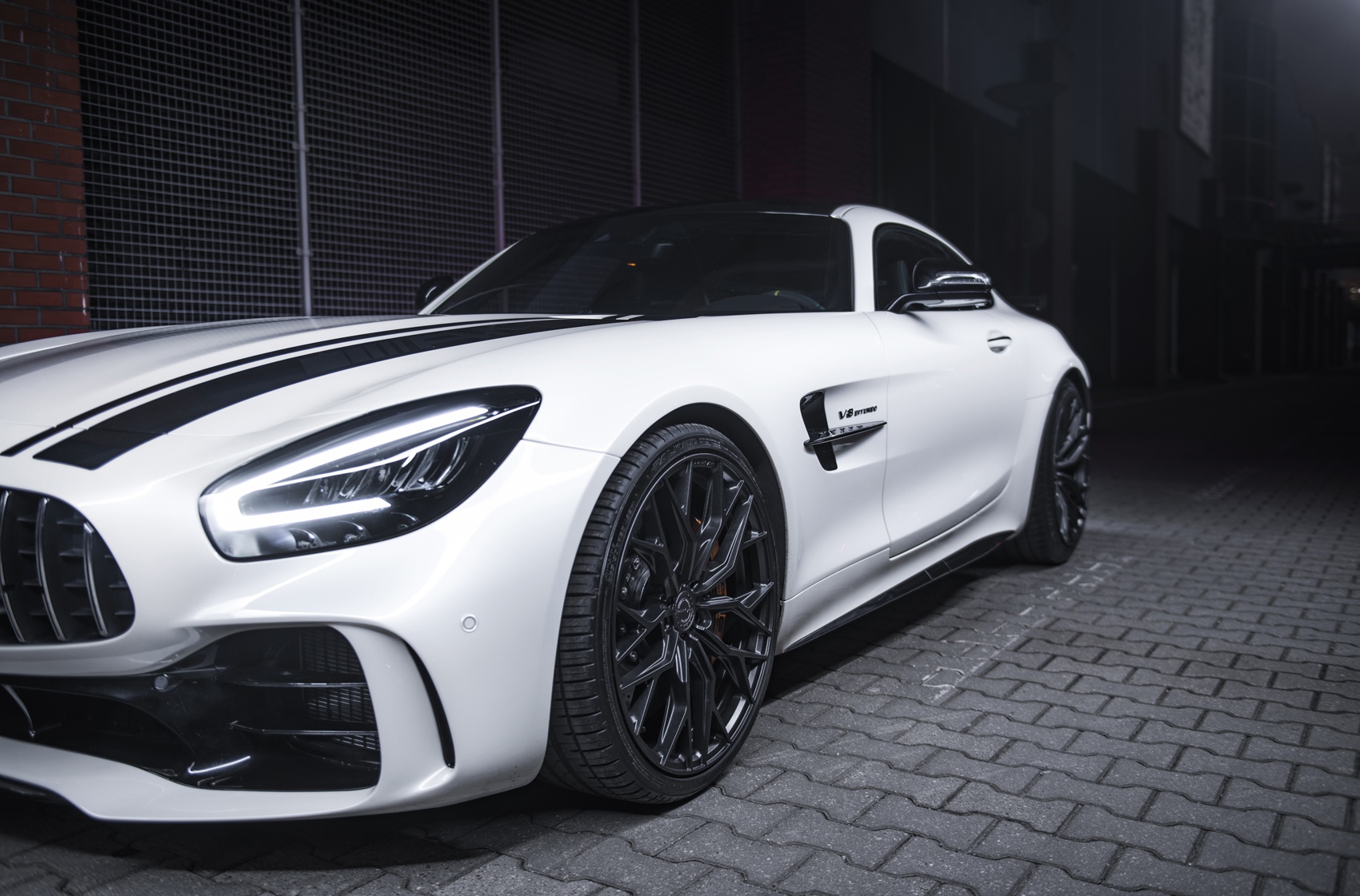 Mercedes-Benz AMG GTR