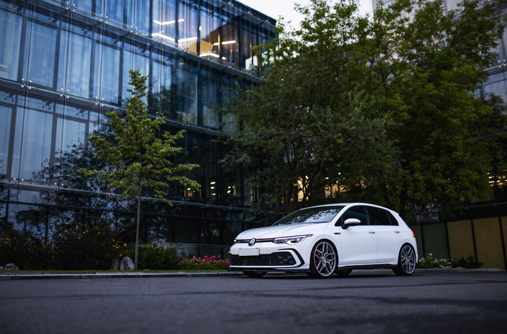 Volkswagen Golf / R / GTI