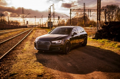 Audi A4 / S4 / RS4