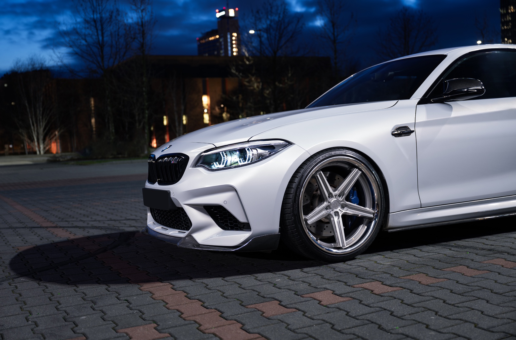 BMW 2 series / M2
