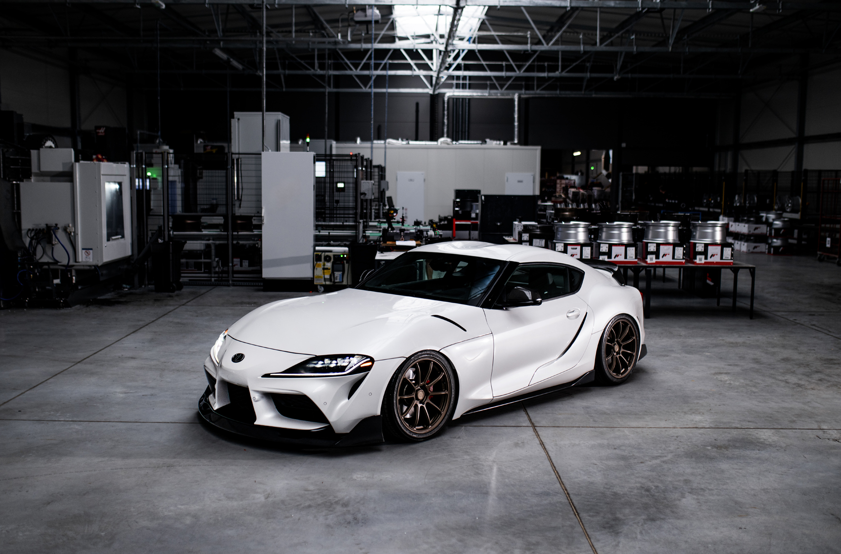 japan-racing-sl04-1943-01