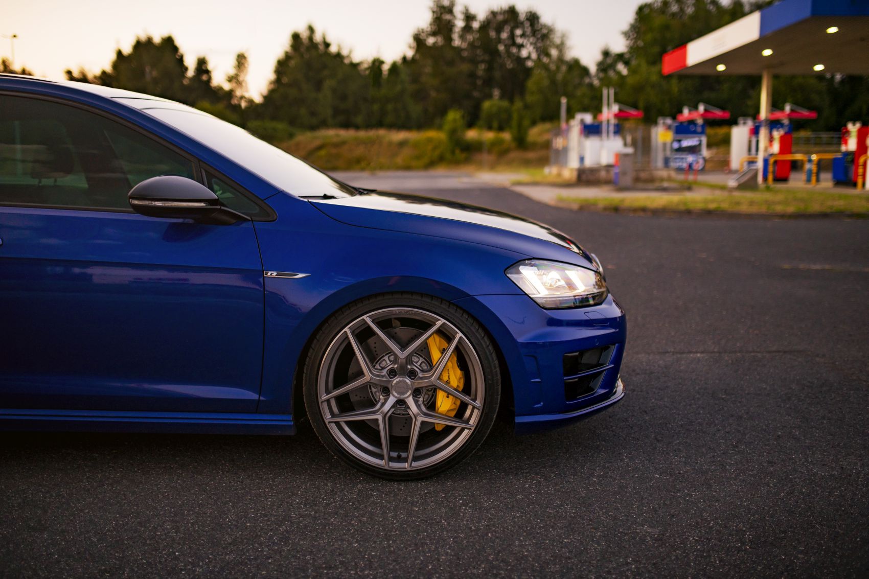 Volkswagen Golf / R / GTI
