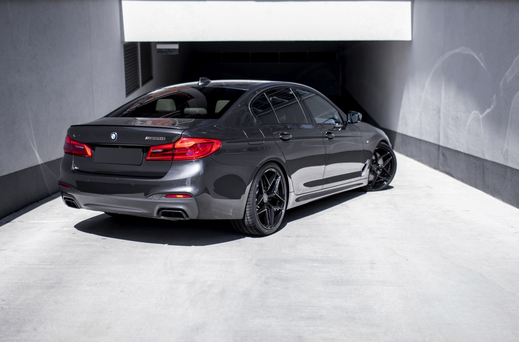 BMW 5 Series / M5