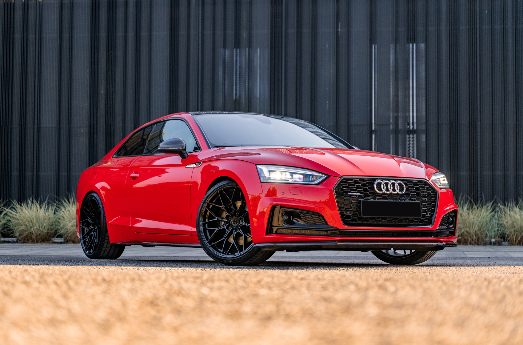 japan-racing-jr46-1983-01