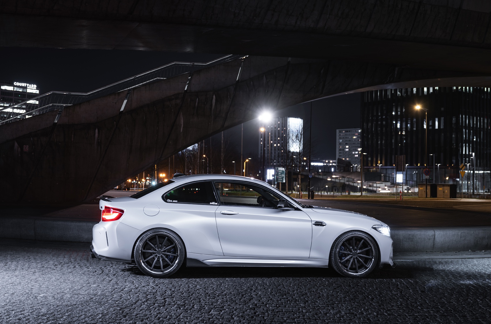 BMW 2 series / M2