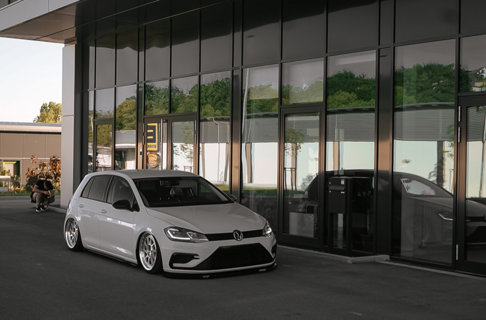 Volkswagen Golf / R / GTI