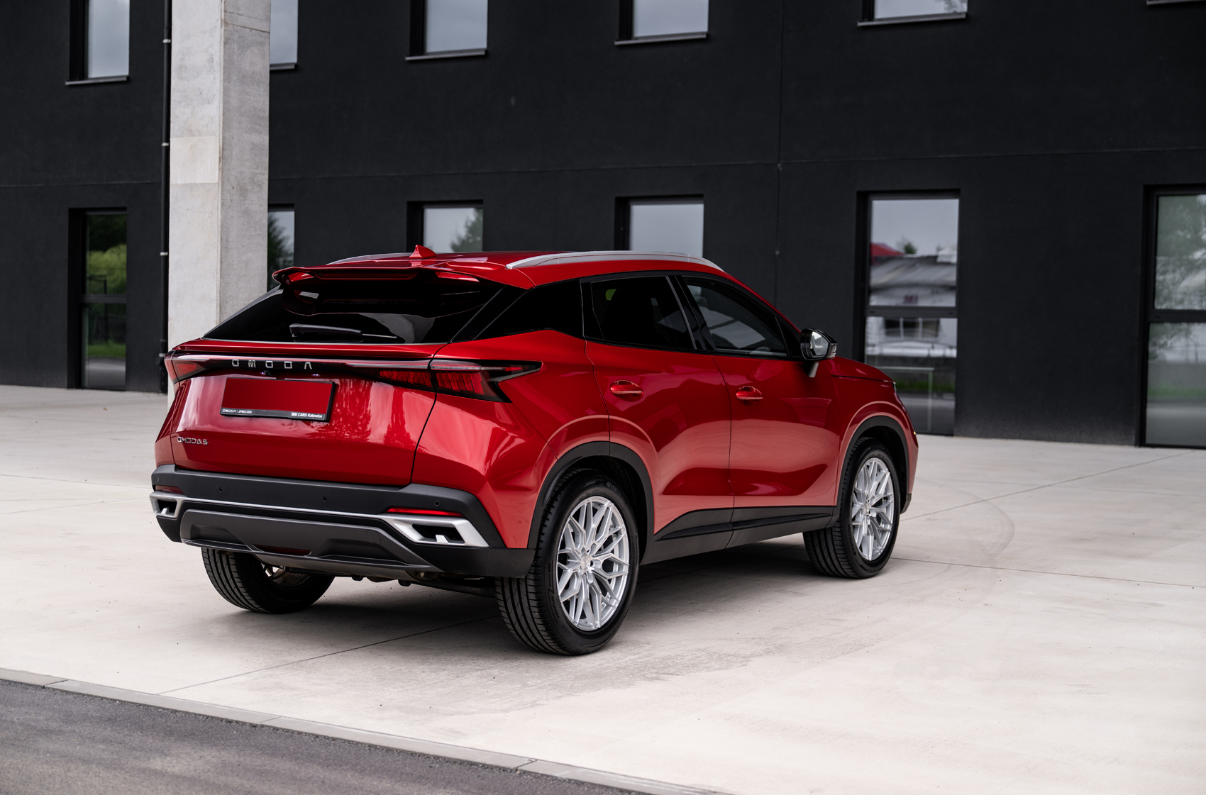 Omoda 5