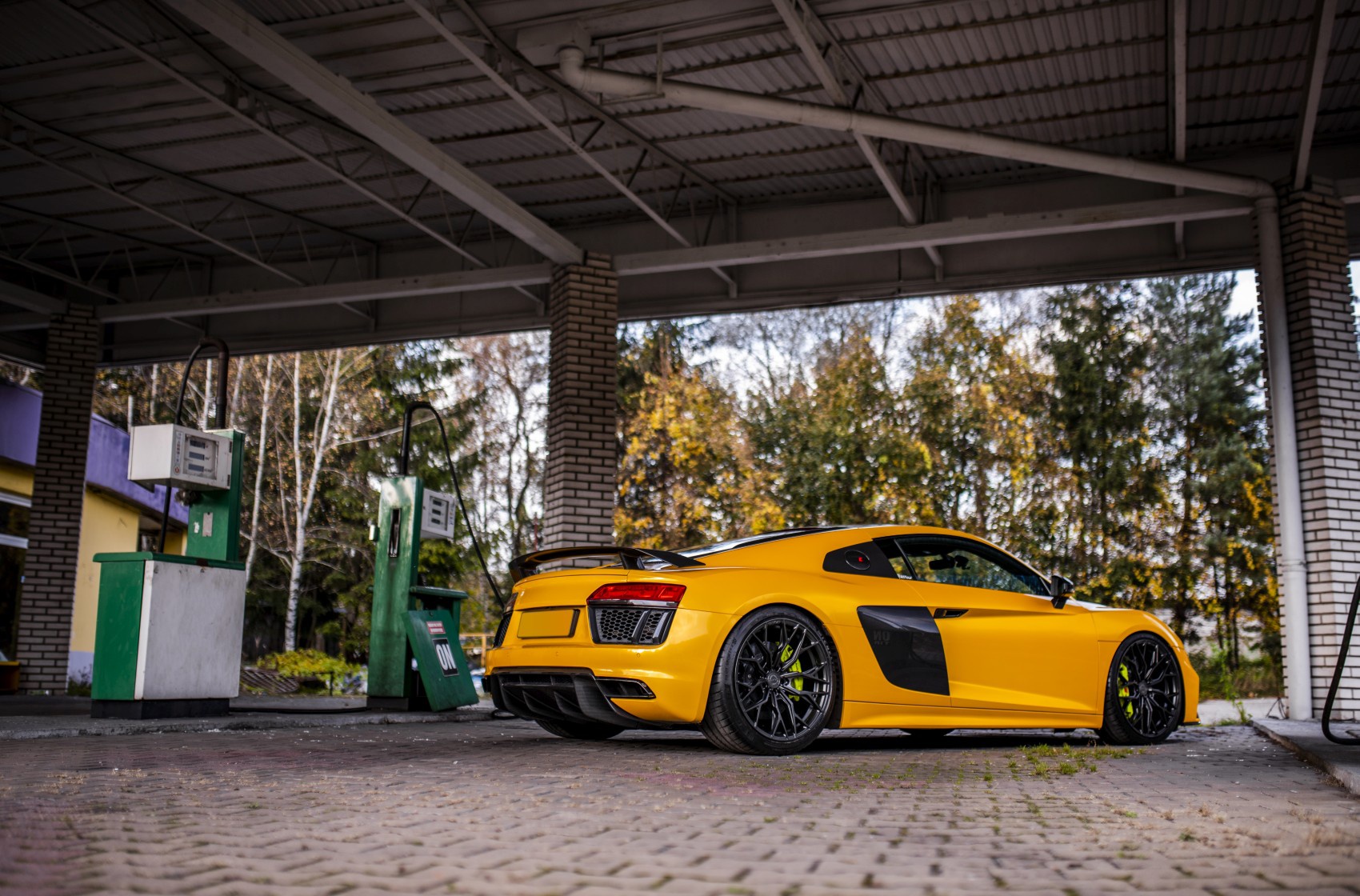 Audi R8