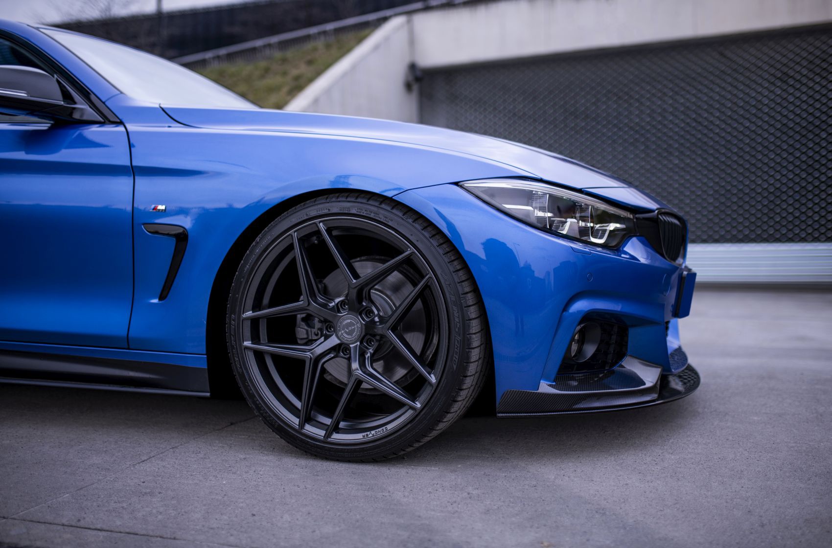 BMW 4 Series / M4