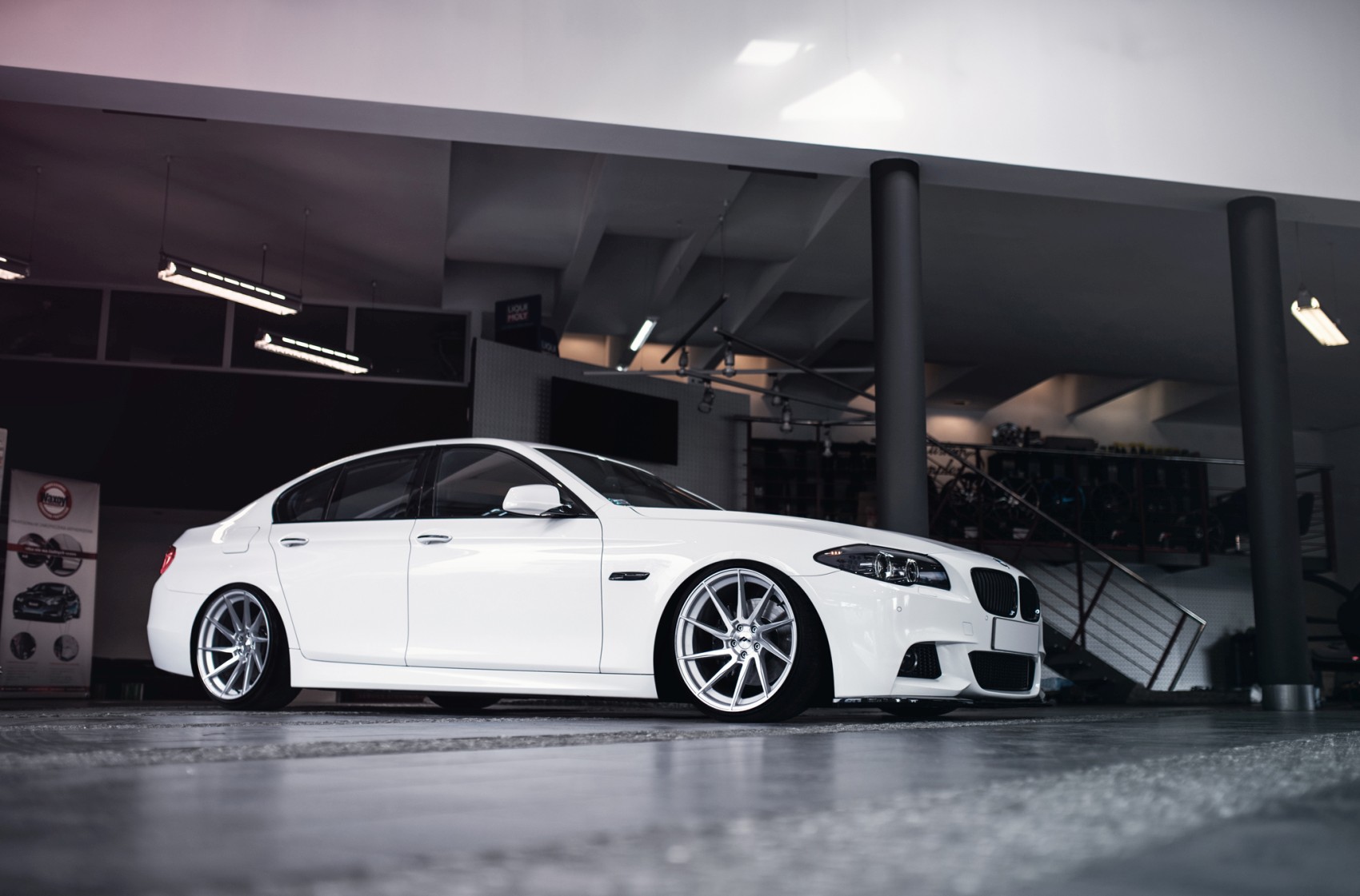 BMW 5 Series / M5