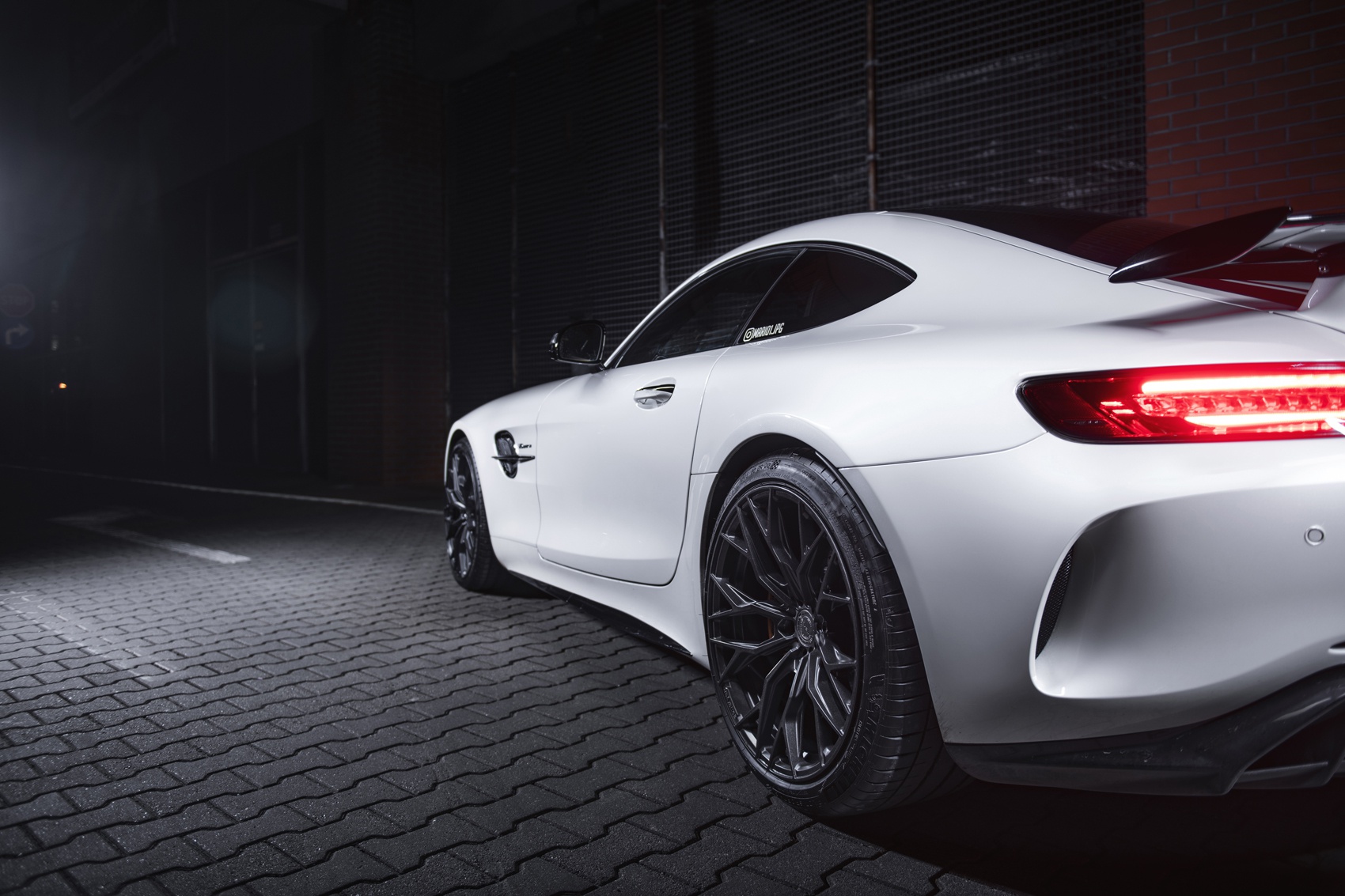 Mercedes-Benz AMG GTR