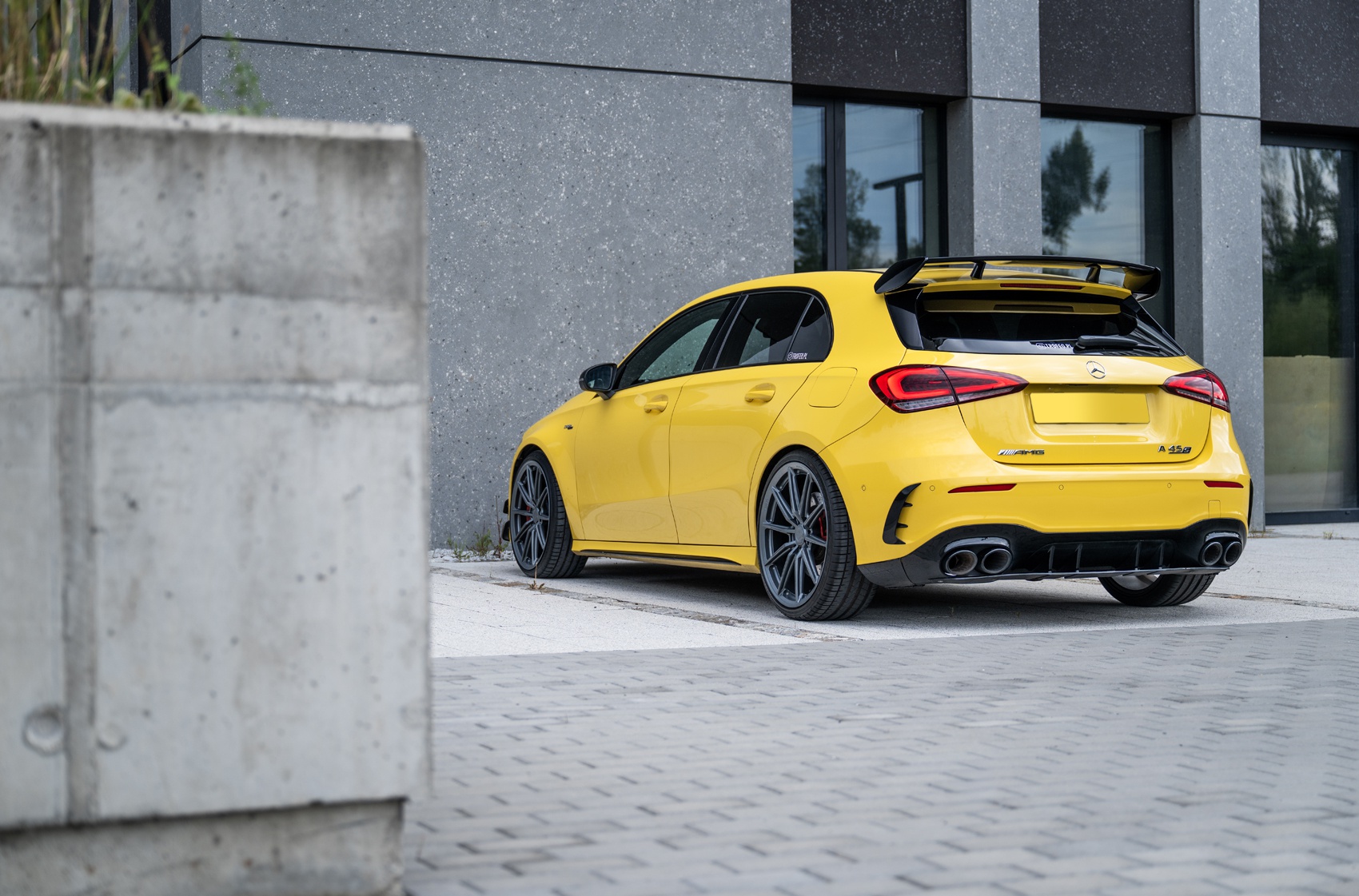Mercedes A45s AMG