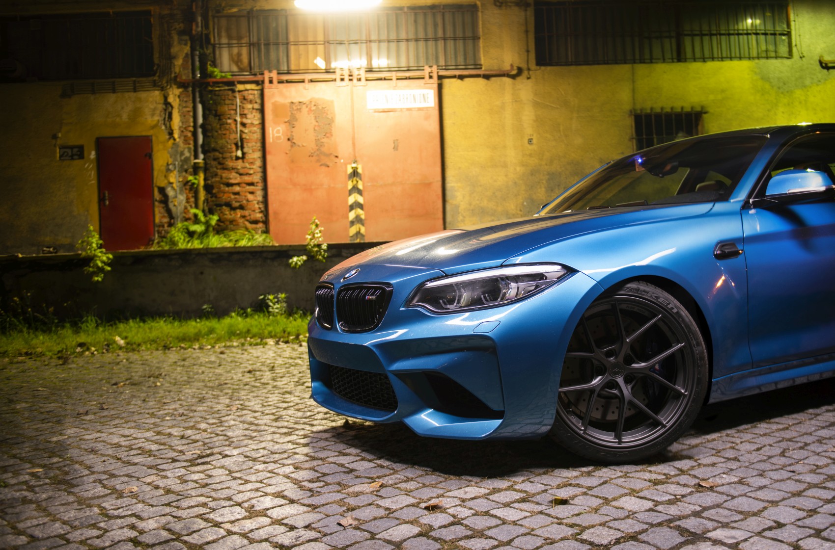 BMW 2 Series / M2