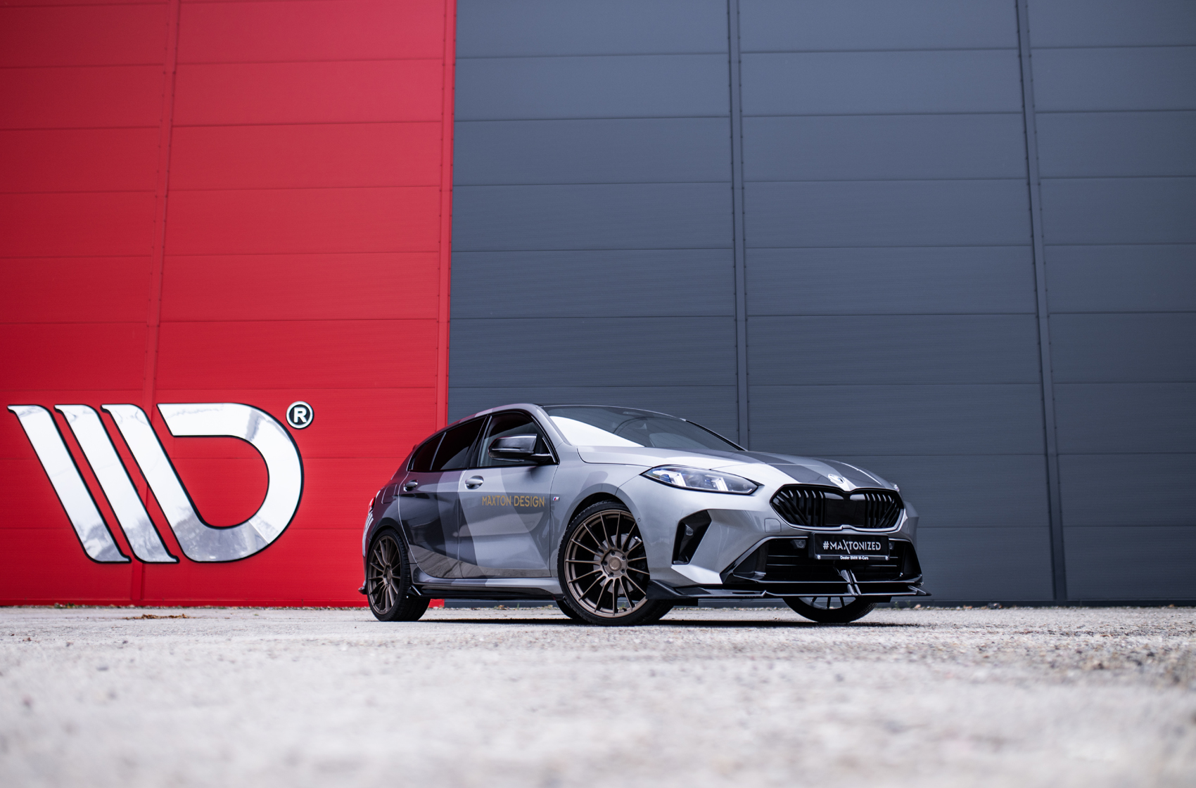 japan-racing-sl05-2215-01