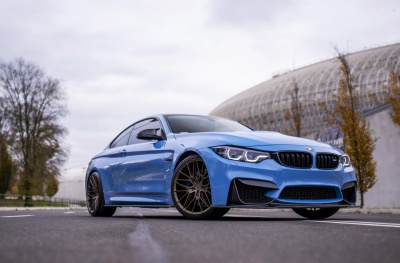 BMW 4 Series / M4