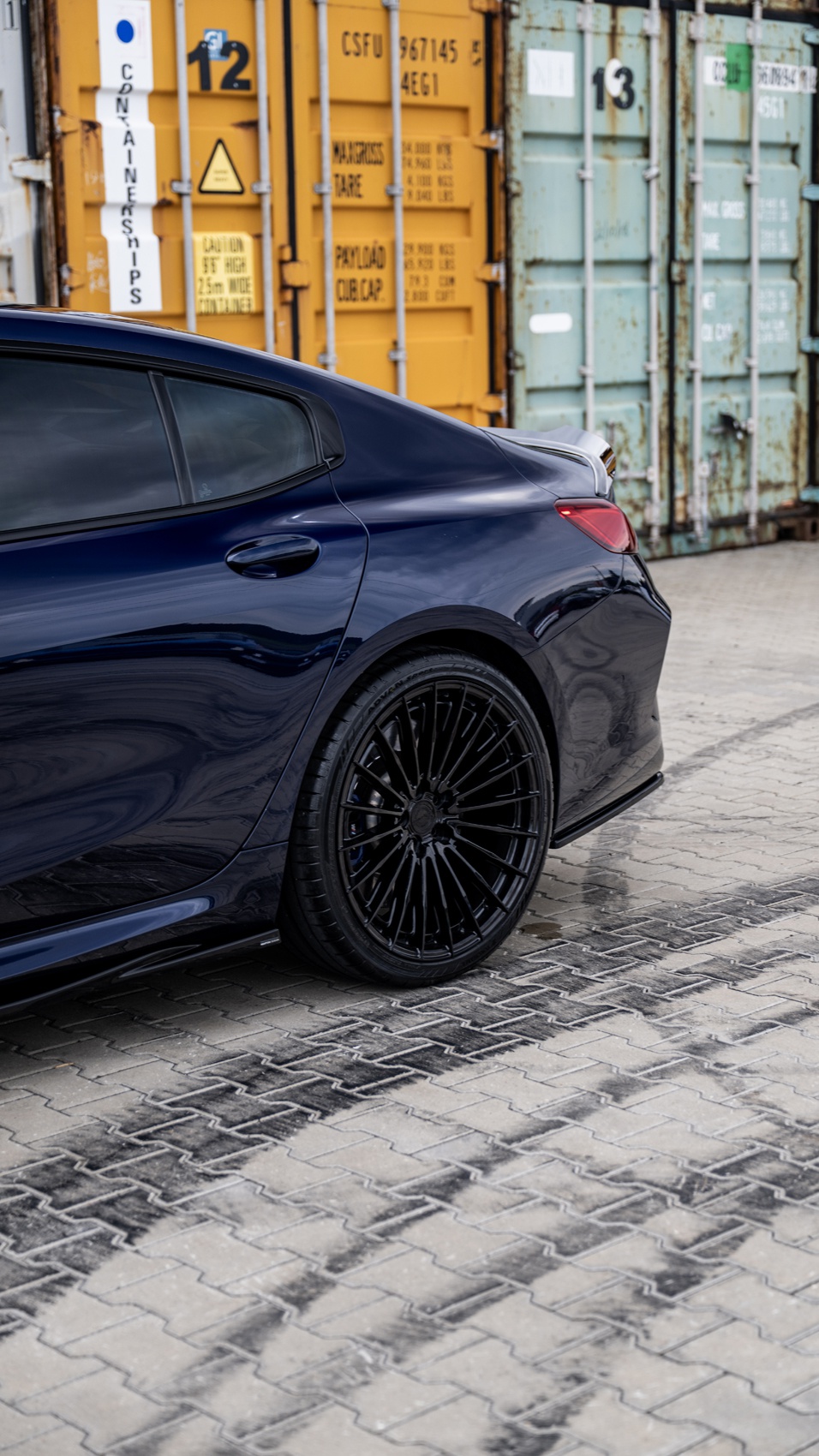 BMW M850