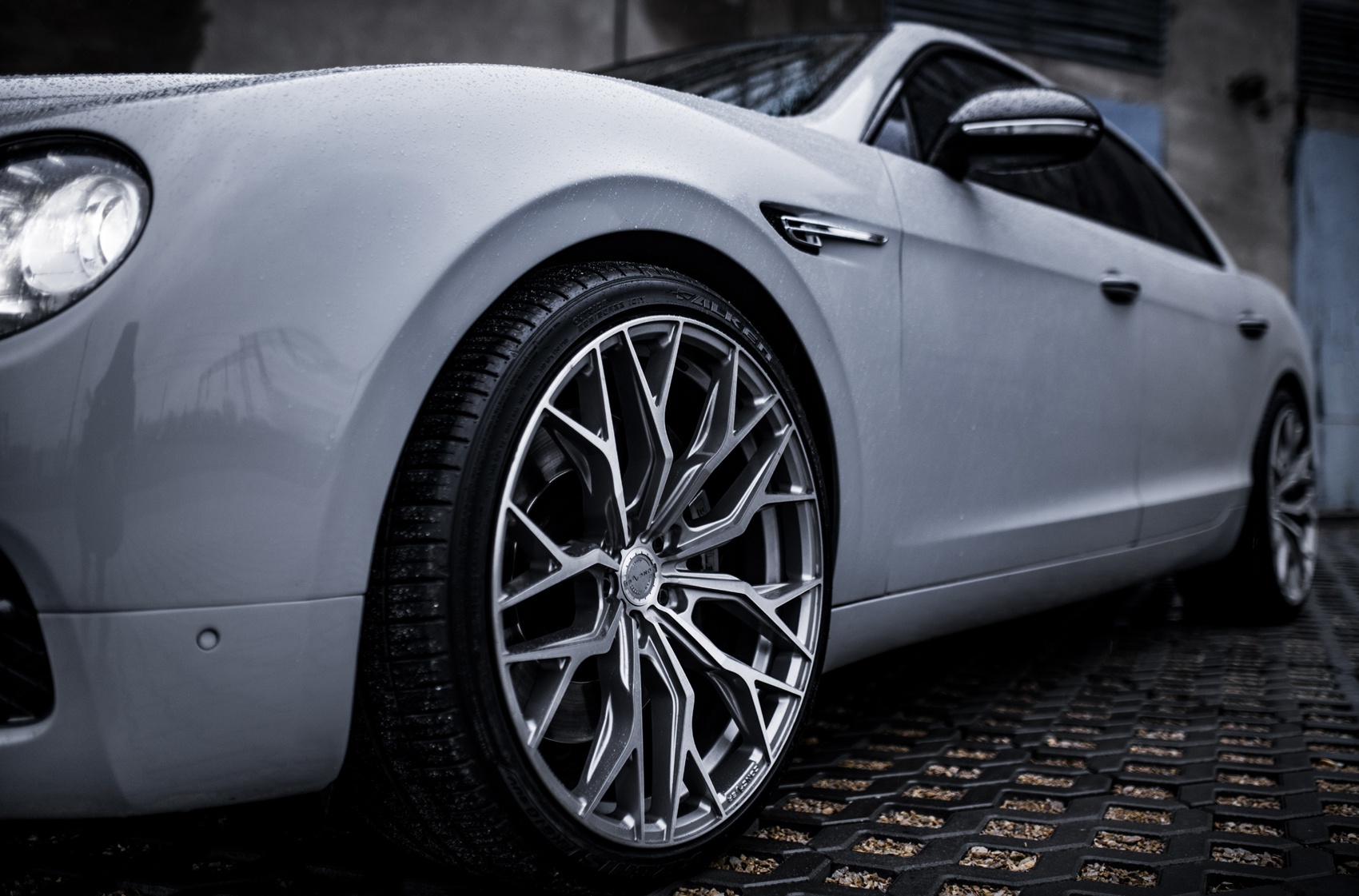 Bentley Continental Flying Spur