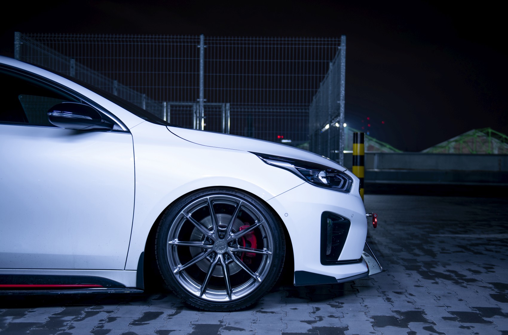 Kia Proceed