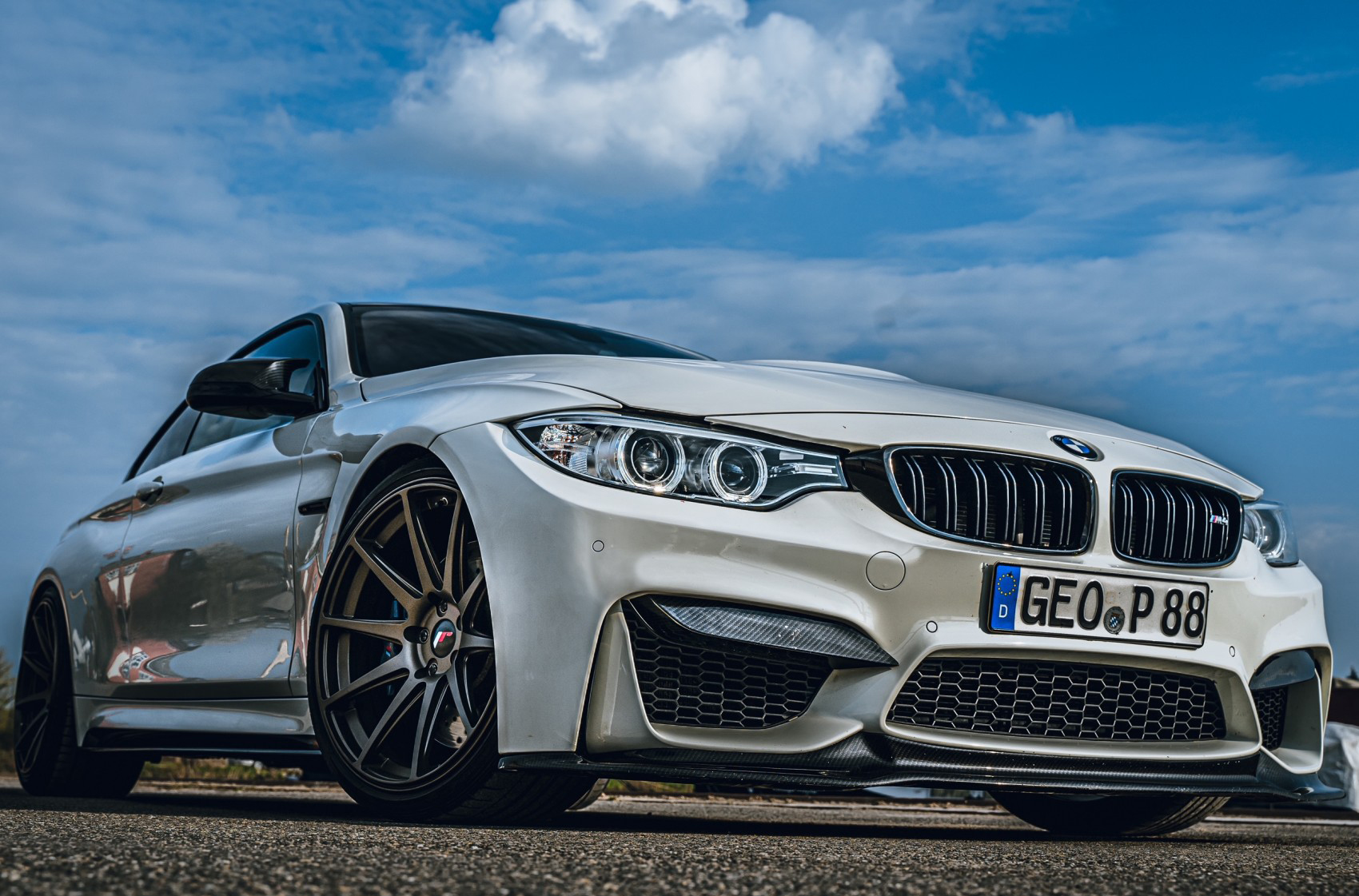 BMW 4 Series / M4