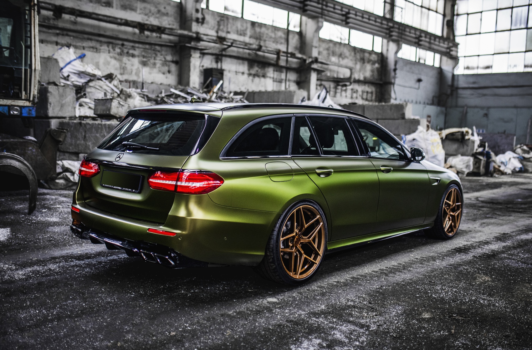 Mercedes-Benz E Class / E63