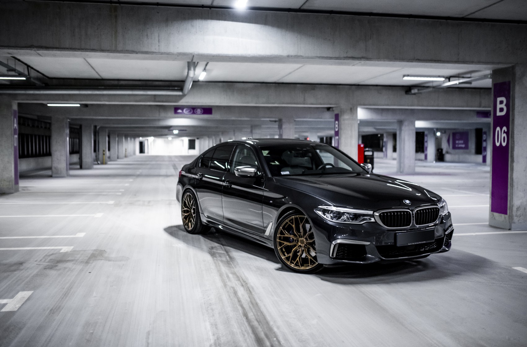 BMW 5 Series / M5