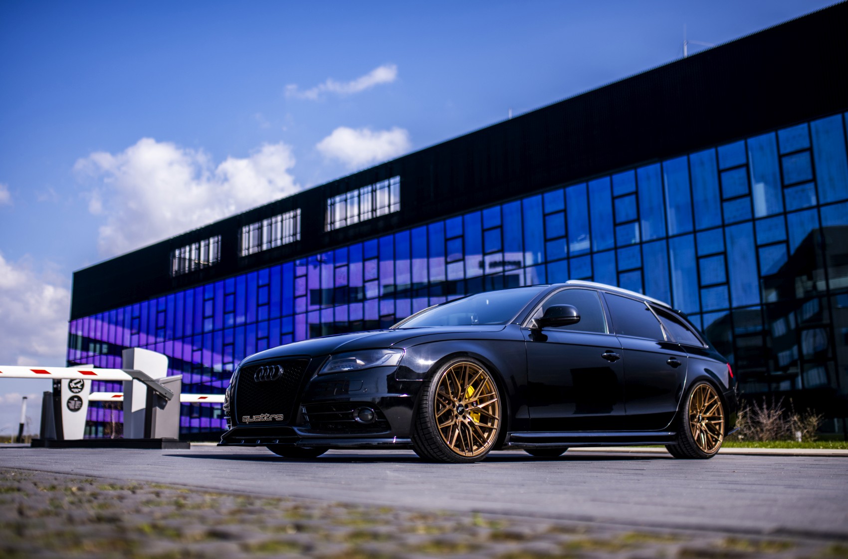 Audi A4 / S4 / RS4