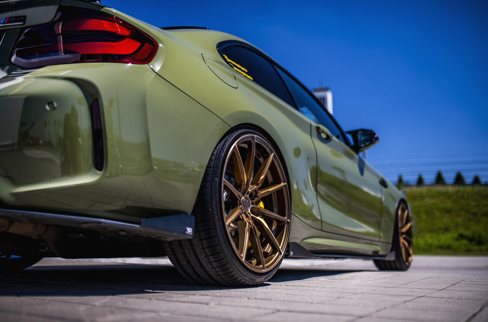 BMW 2 series / M2