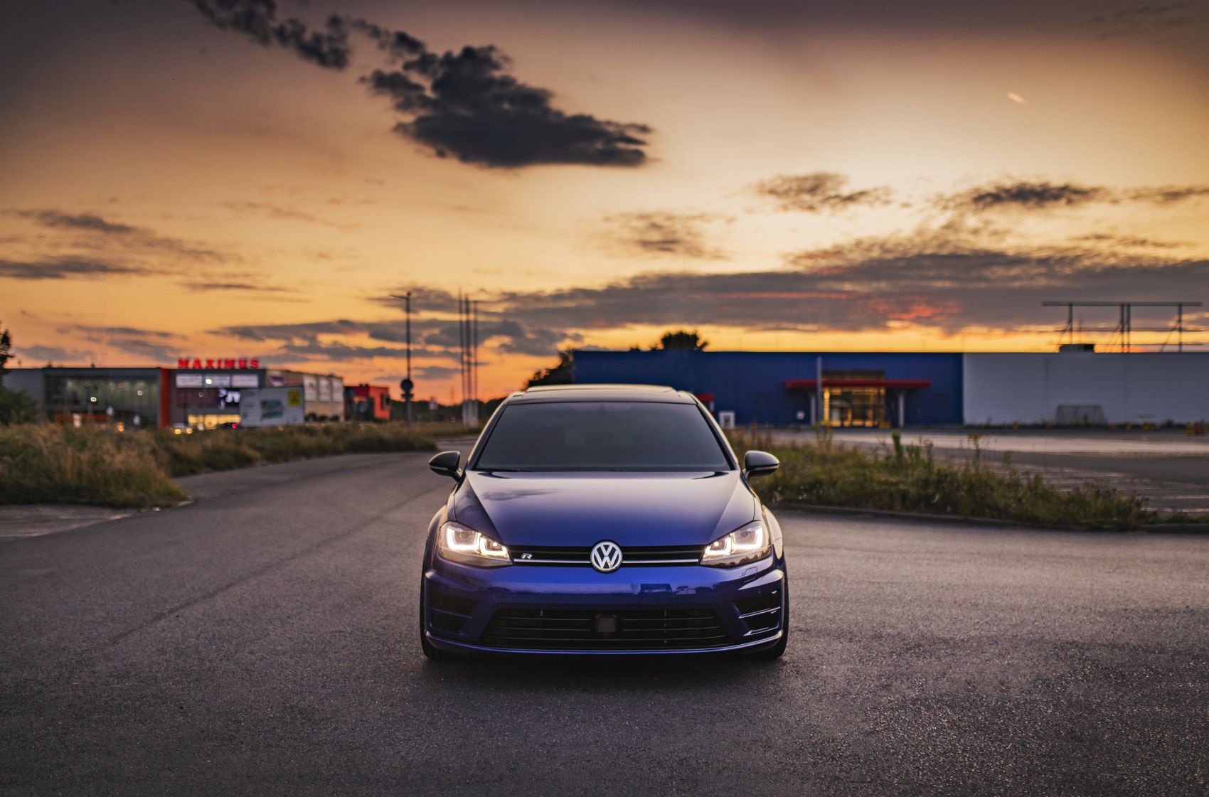 Volkswagen Golf / R / GTI