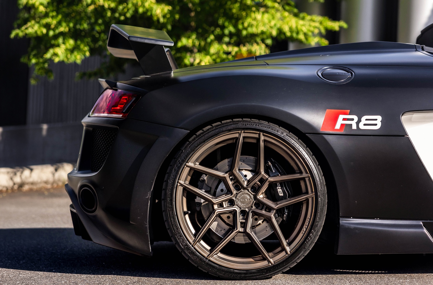 Audi R8
