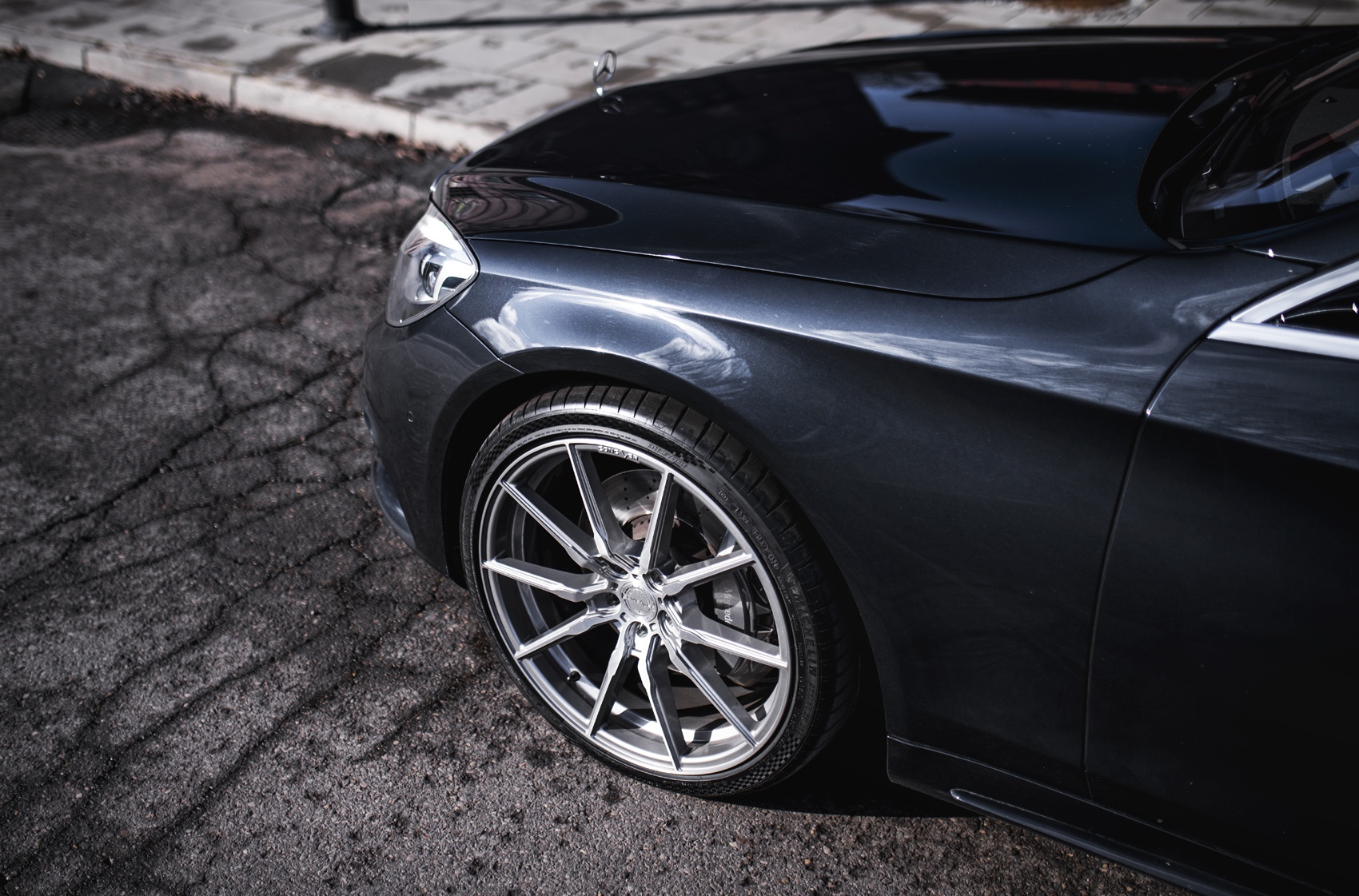 Mercedes-Benz S Class / S63