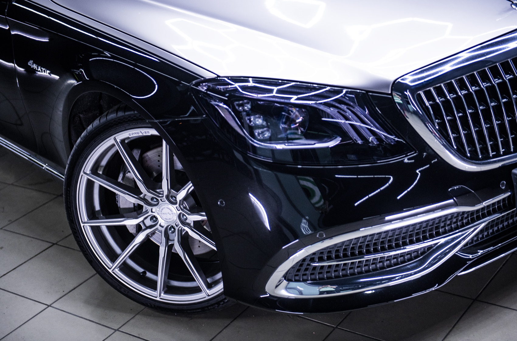 Mercedes-Benz Maybach 560