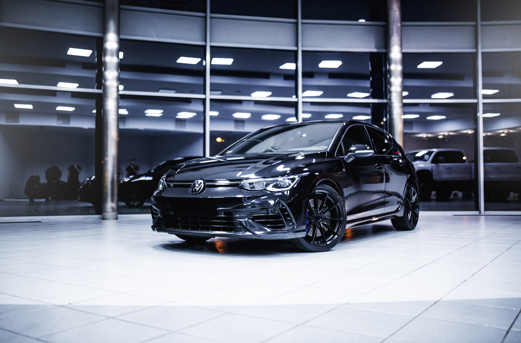 japan-racing-sl02-1435-01