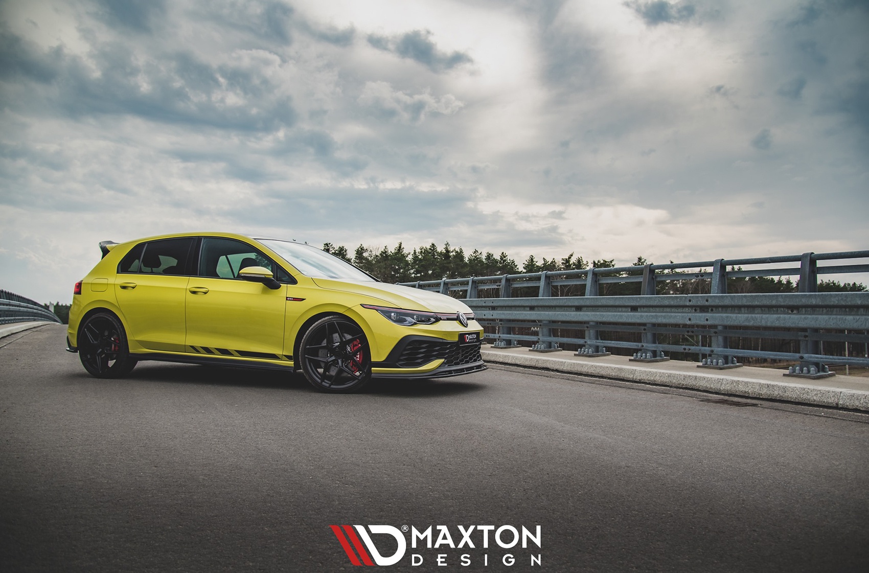 Volkswagen Golf / R / GTI