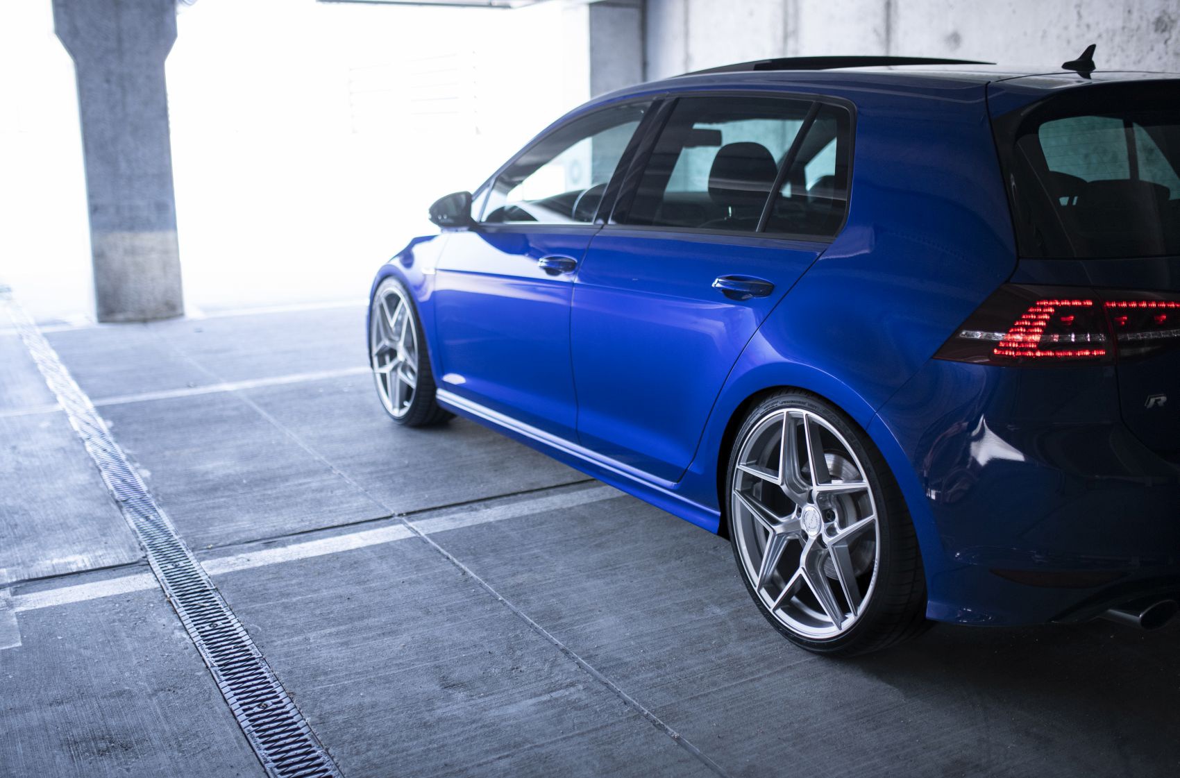 Volkswagen Golf / R / GTI