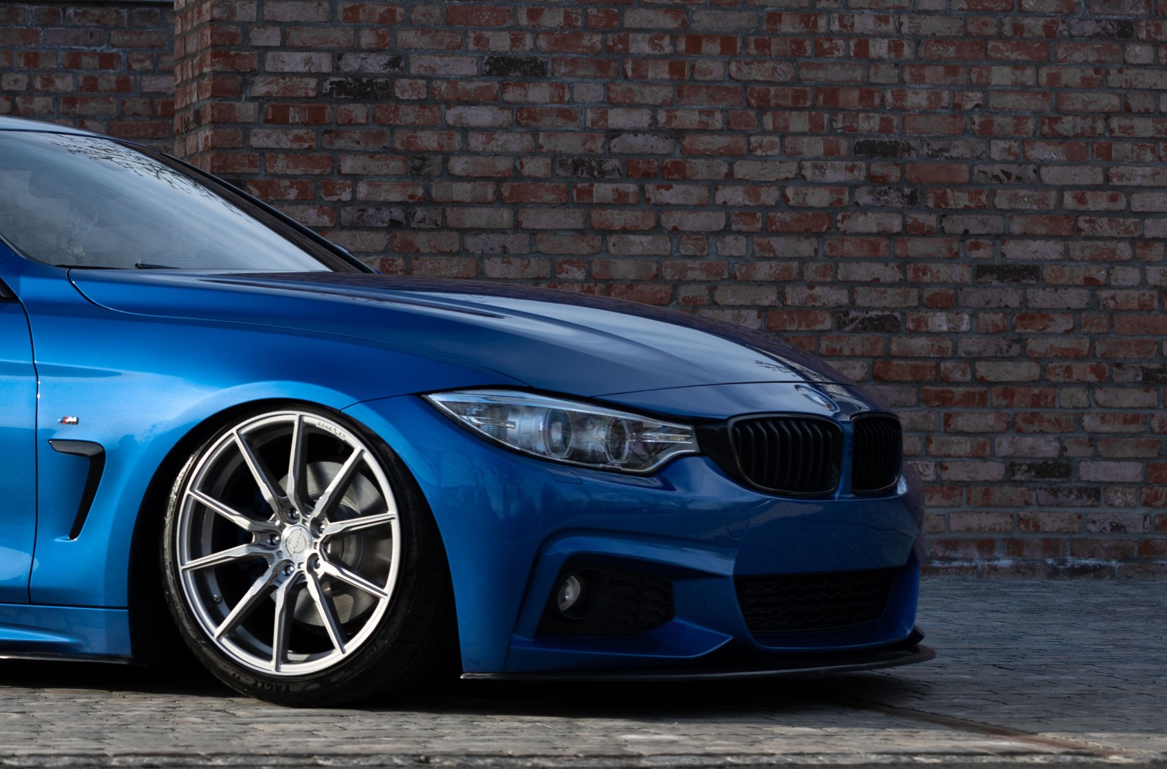BMW 4 Series / M4