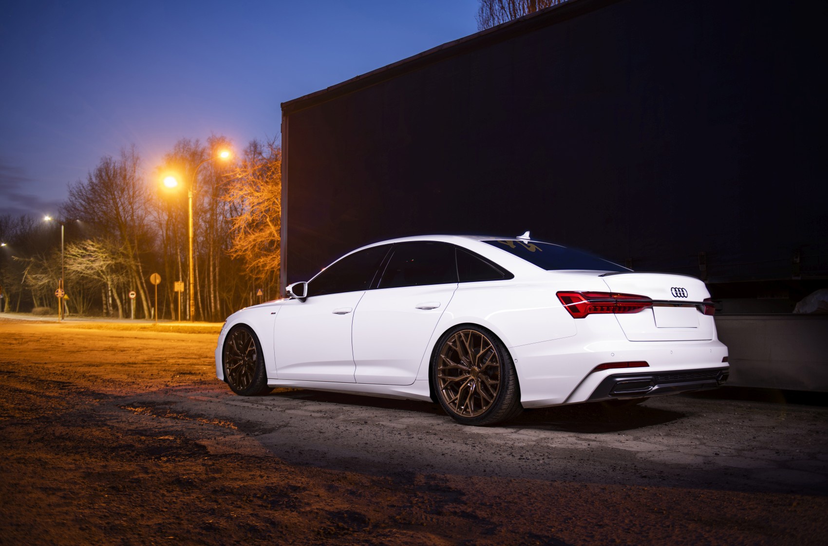 Audi A6 / S6 / RS6