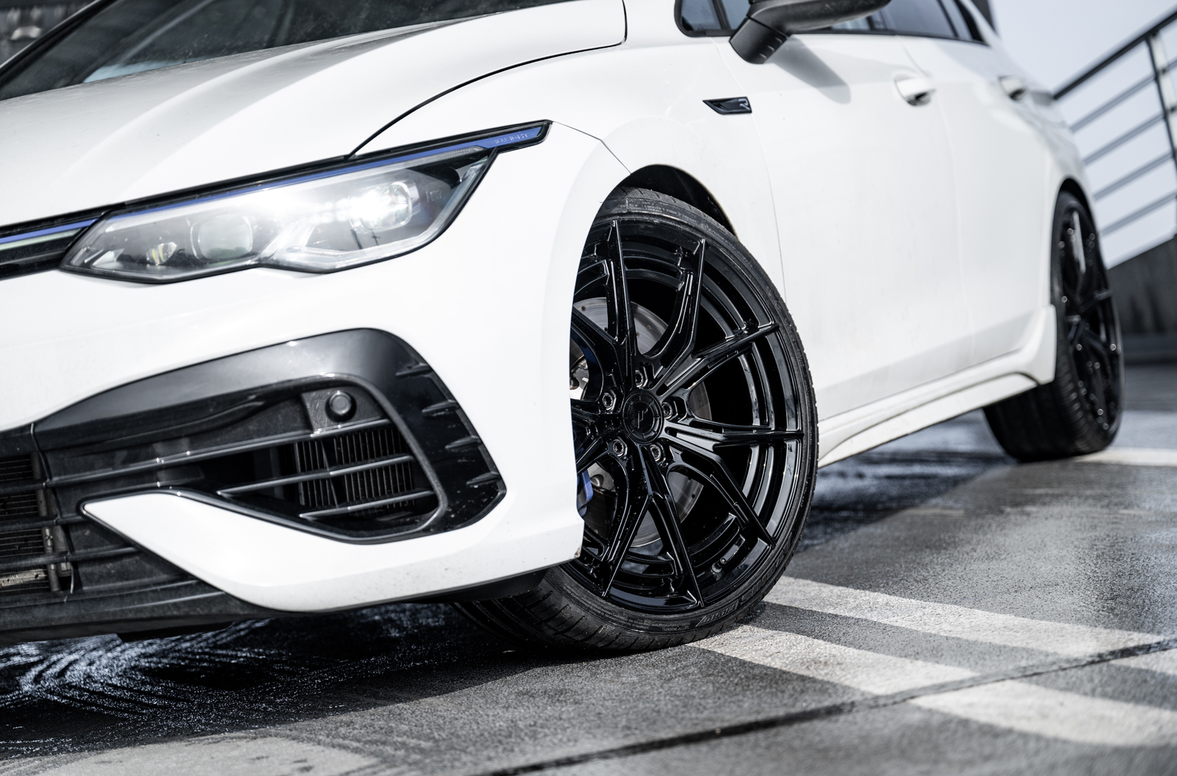 Volkswagen Golf R