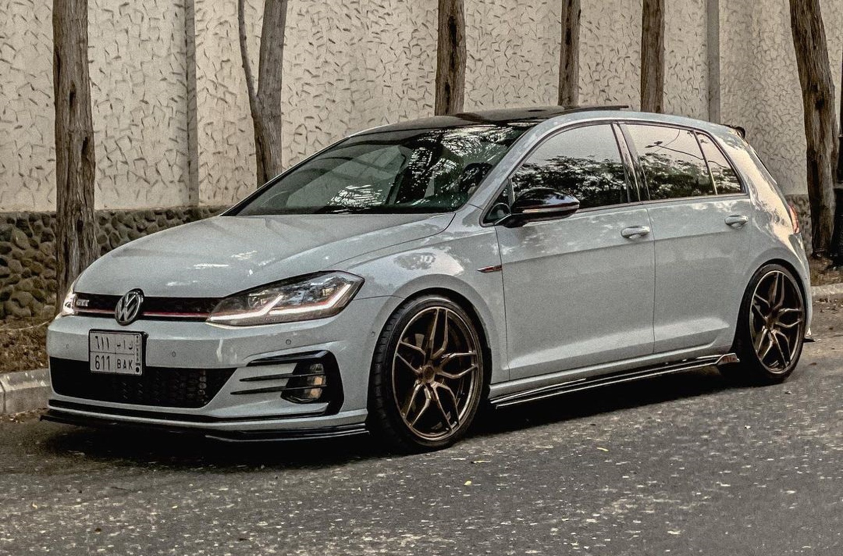 Volkswagen Golf / R / GTI