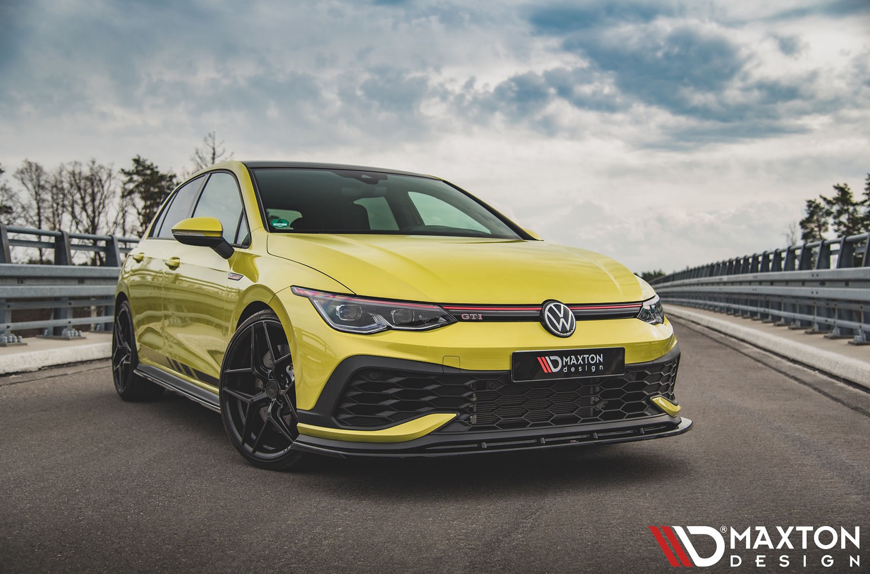 Volkswagen Golf / R / GTI