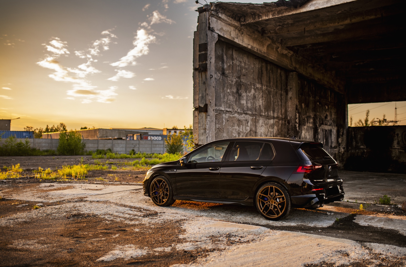 Volkswagen Golf / R / GTI