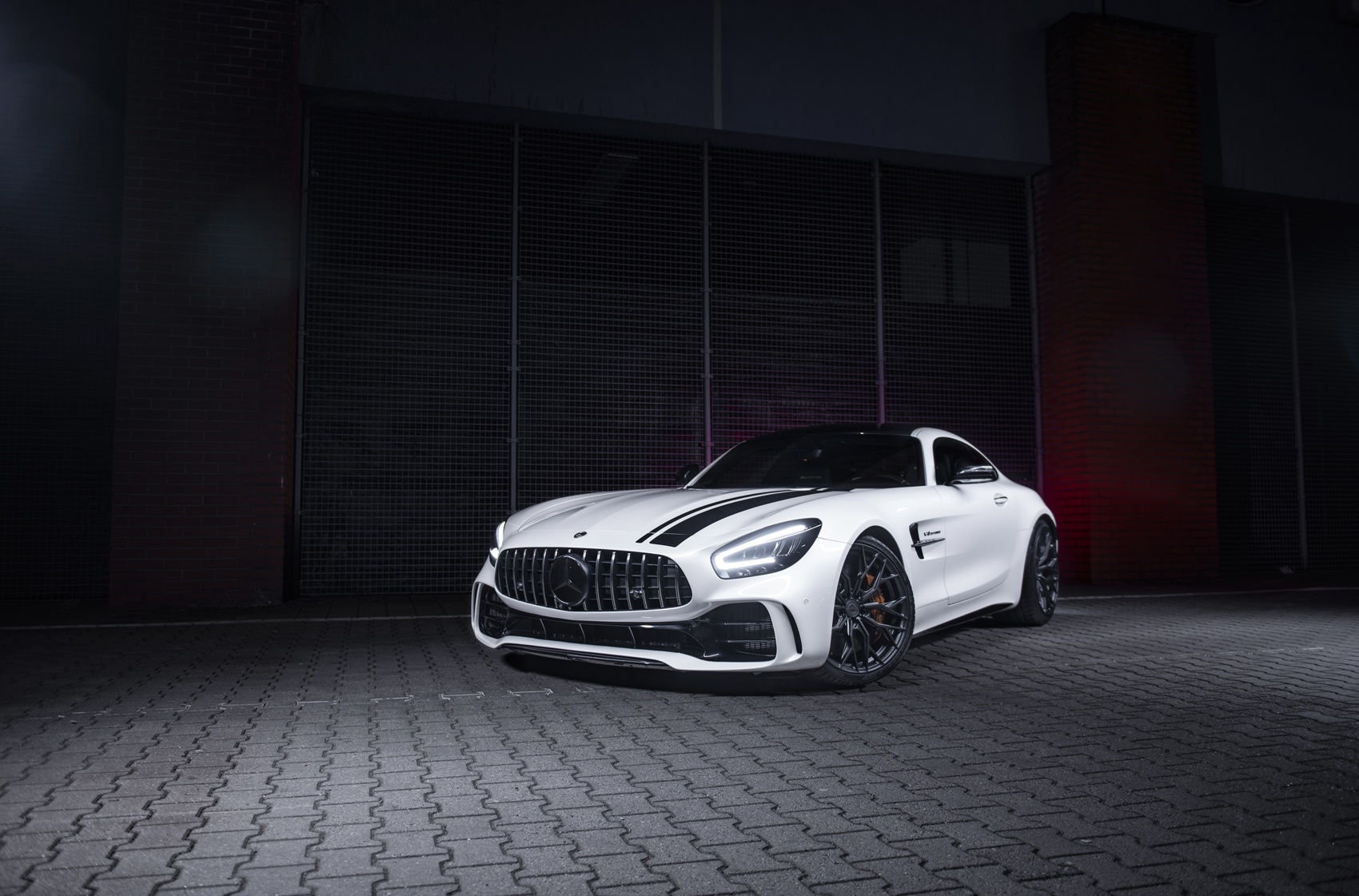 Mercedes-Benz AMG GTR