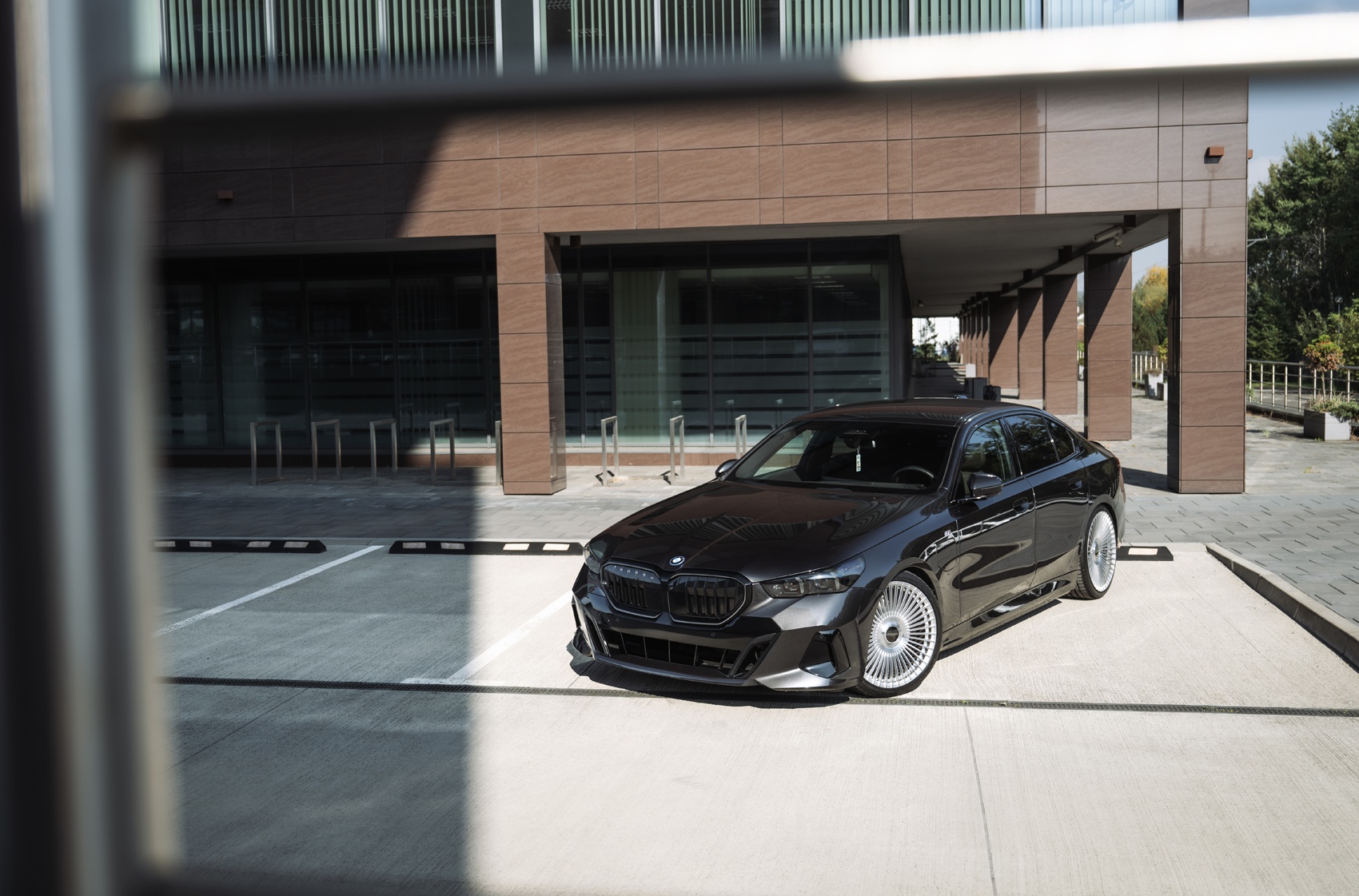 vesser-vsr9-bmw-5-series-245-01