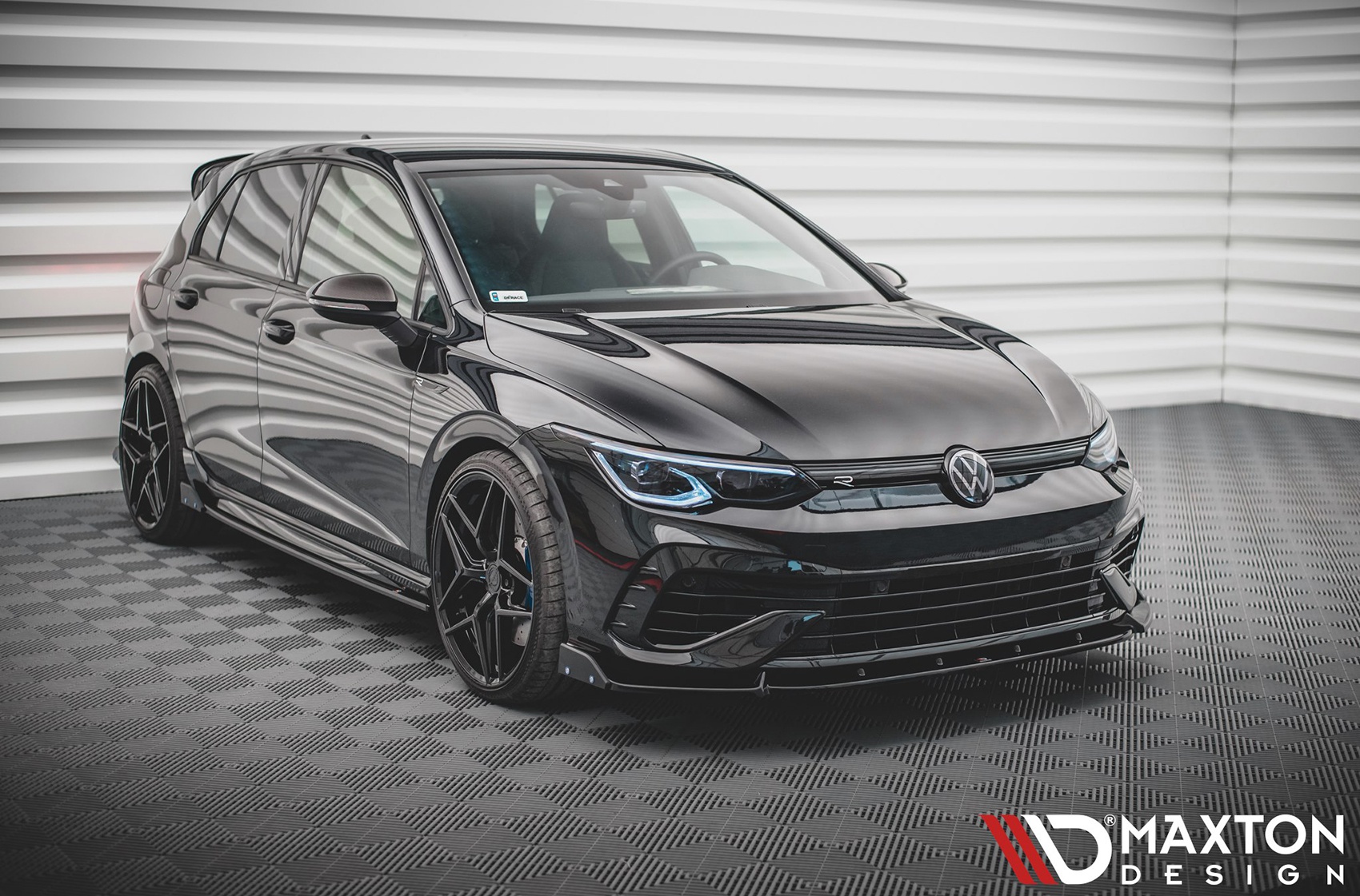 Volkswagen Golf / R / GTI