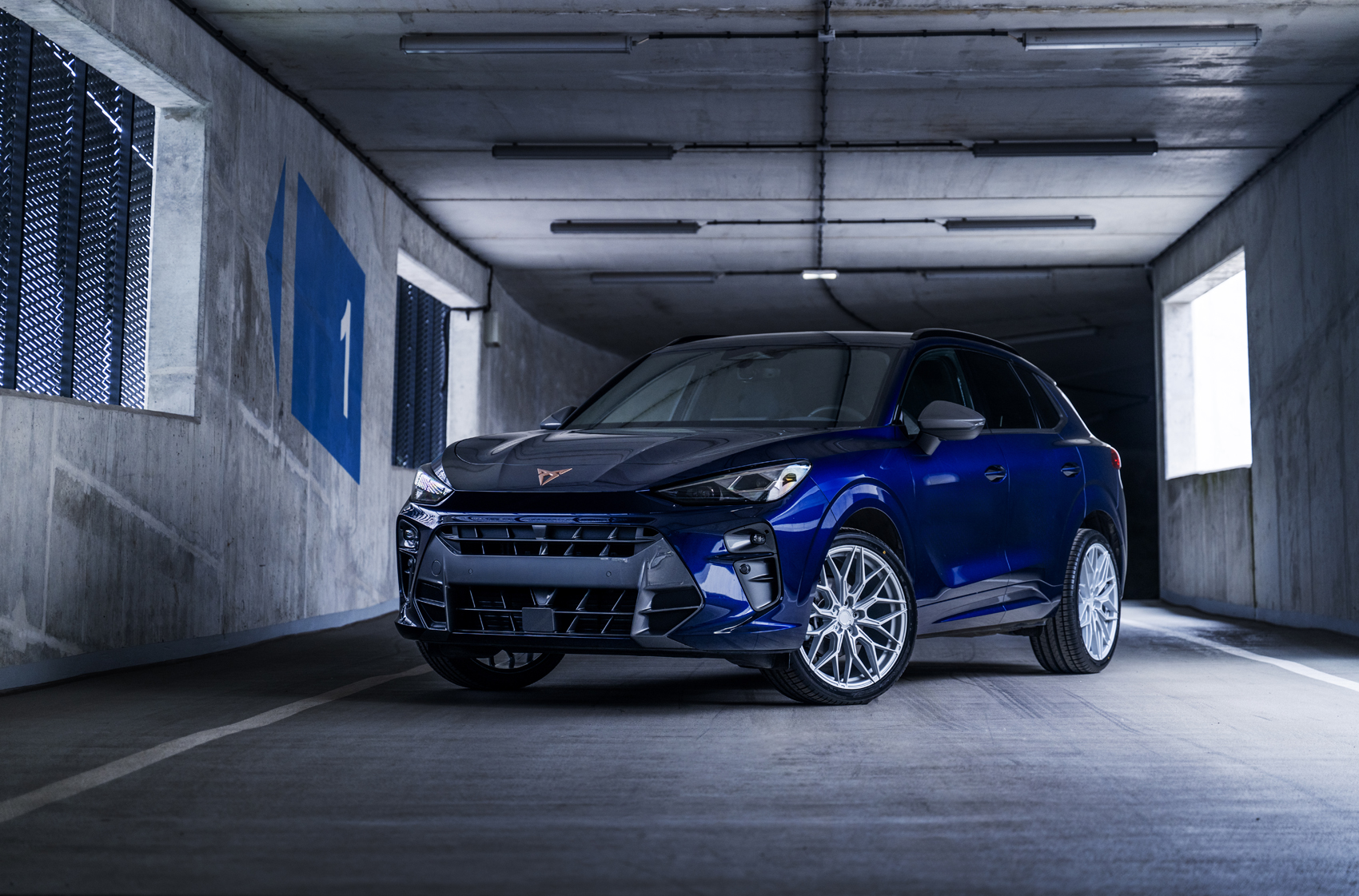 japan-racing-jr46-2498-01