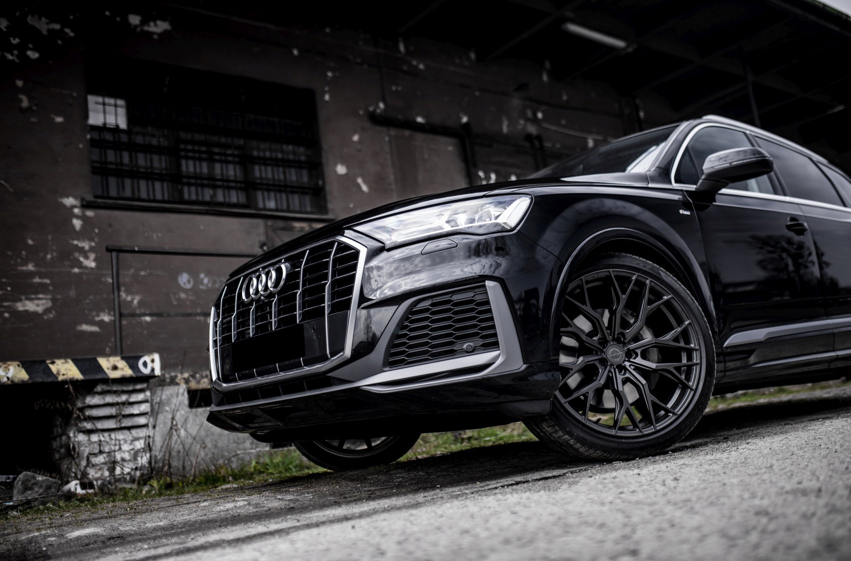Audi Q7 / SQ7